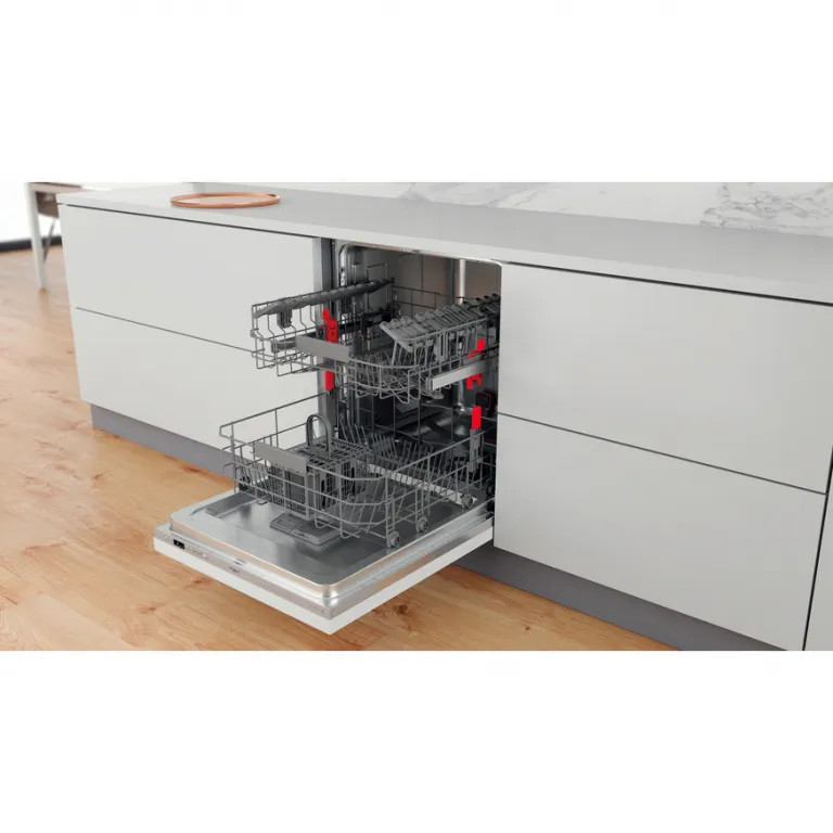 Whirlpool WCIC 3C33 P
